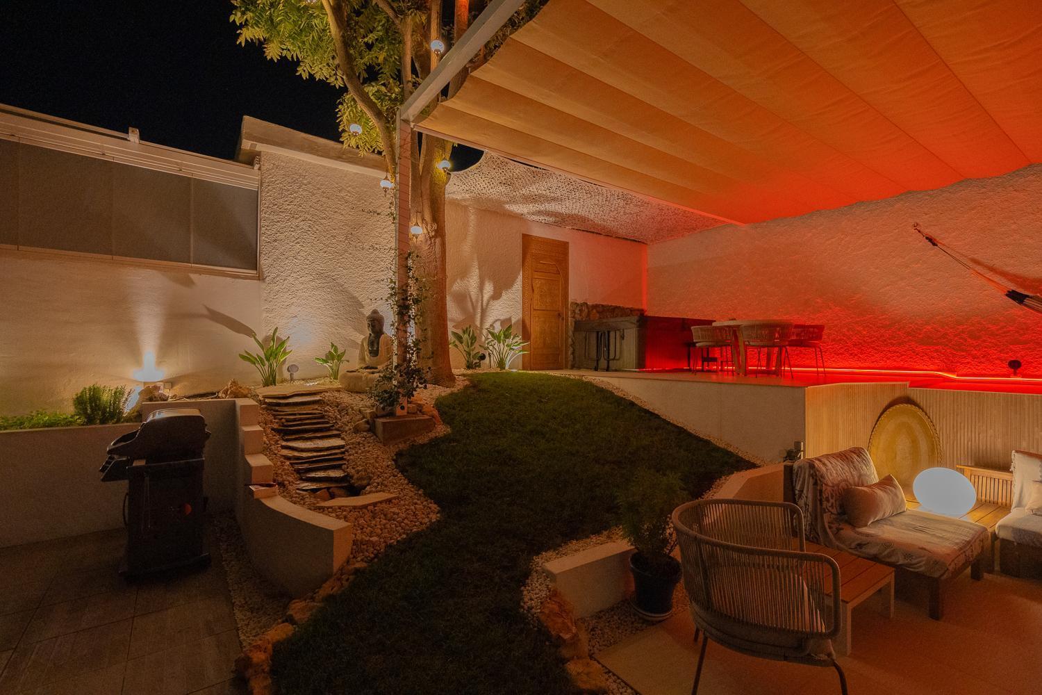 Private 250Sqm Garden Duplex, Jacuzzi, Cinema, Sea View Escape Apartment Торемолинос Екстериор снимка