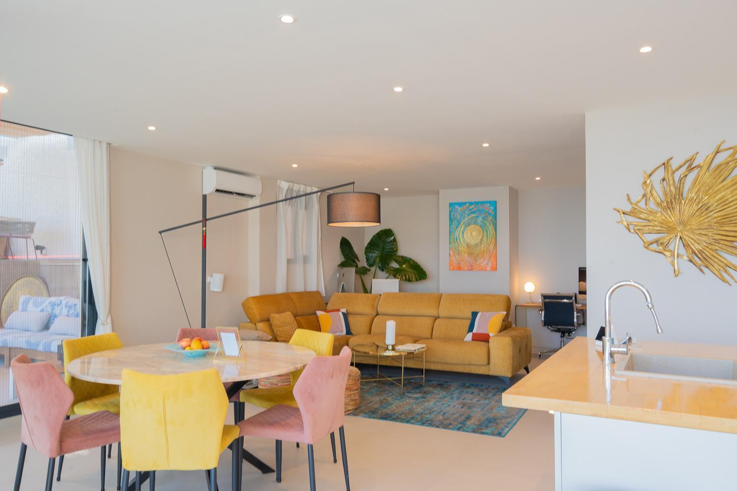 Private 250Sqm Garden Duplex, Jacuzzi, Cinema, Sea View Escape Apartment Торемолинос Екстериор снимка