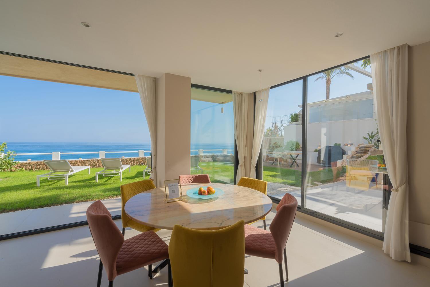 Private 250Sqm Garden Duplex, Jacuzzi, Cinema, Sea View Escape Apartment Торемолинос Екстериор снимка